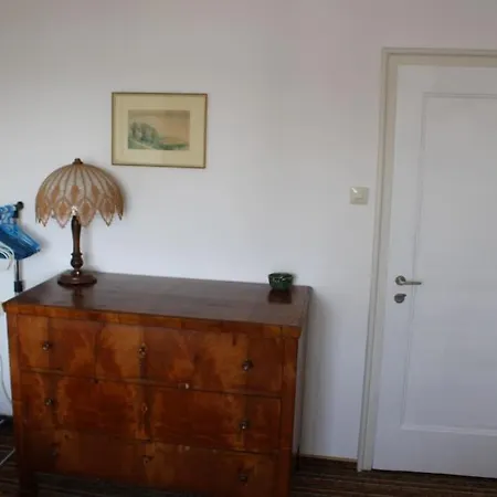 Erholung Mit Seesicht, Terrasse Und Garten