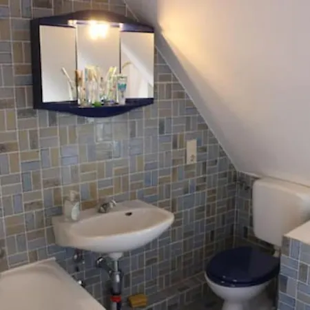 Erholung Mit Seesicht, Terrasse Und Garten