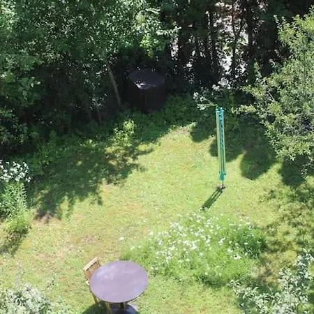 Erholung Mit Seesicht, Terrasse Und Garten アパート ユーバーリンゲン