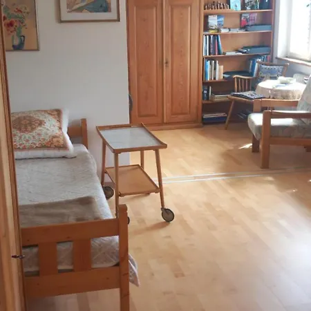 아파트 Erholung Mit Seesicht, Terrasse Und Garten *