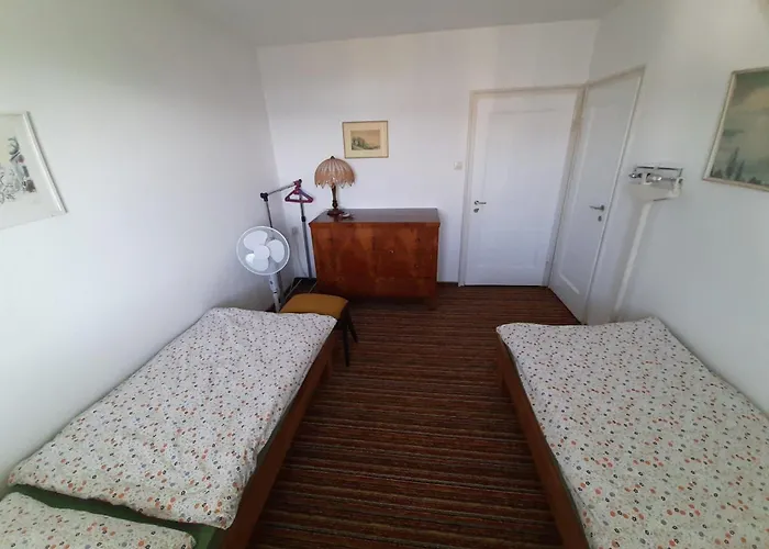 Erholung Mit Seesicht, Terrasse Und Garten